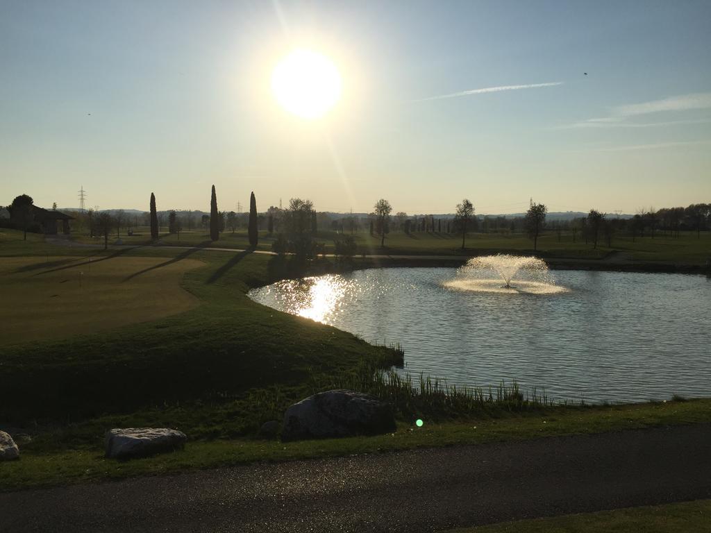 Garda Residence San Vigilio Golf Pozzolengo Exterior foto